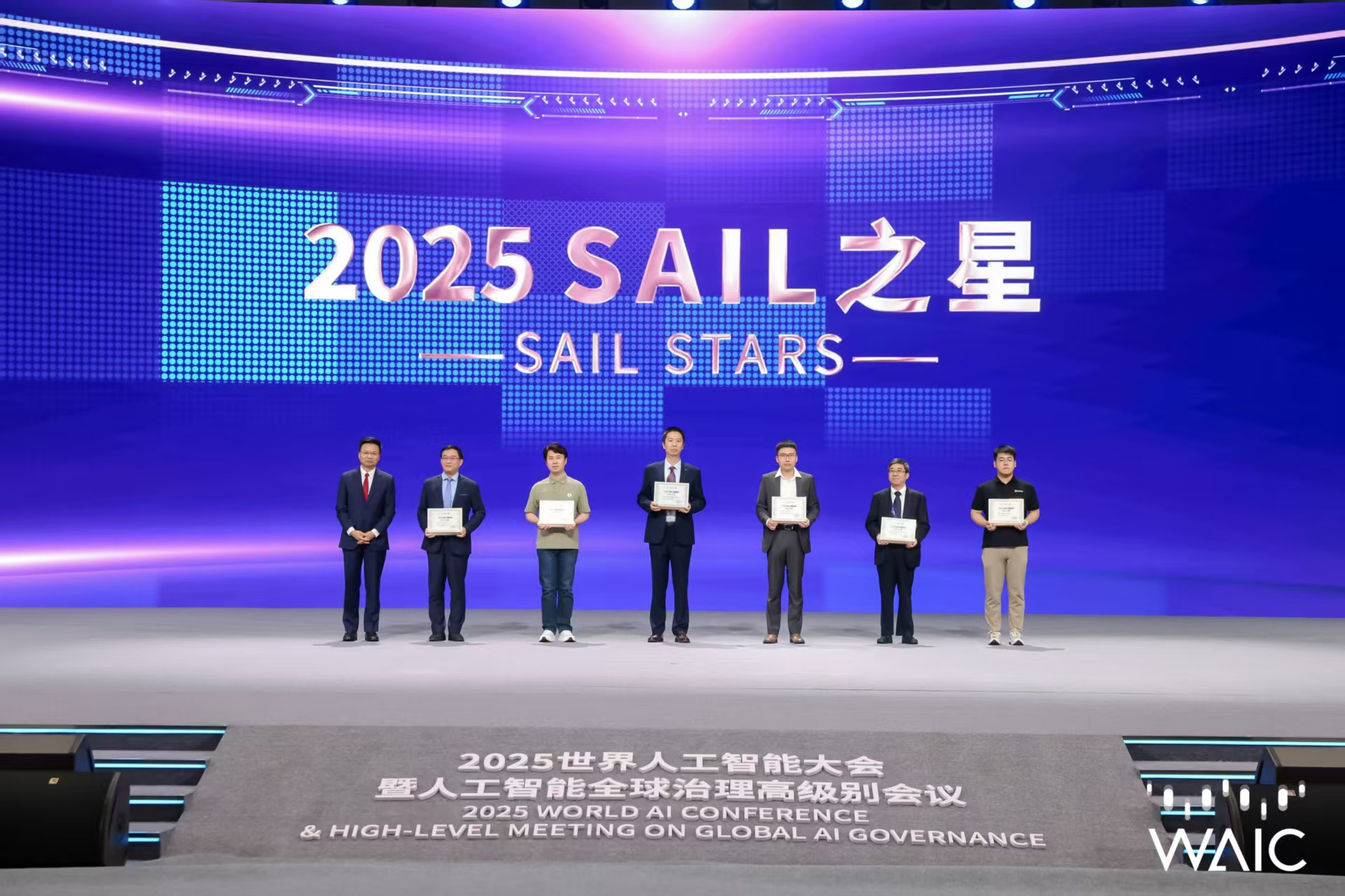 bb贝博-在中小企业数字化转型过程中，小工协作机器人发挥了什么作用?